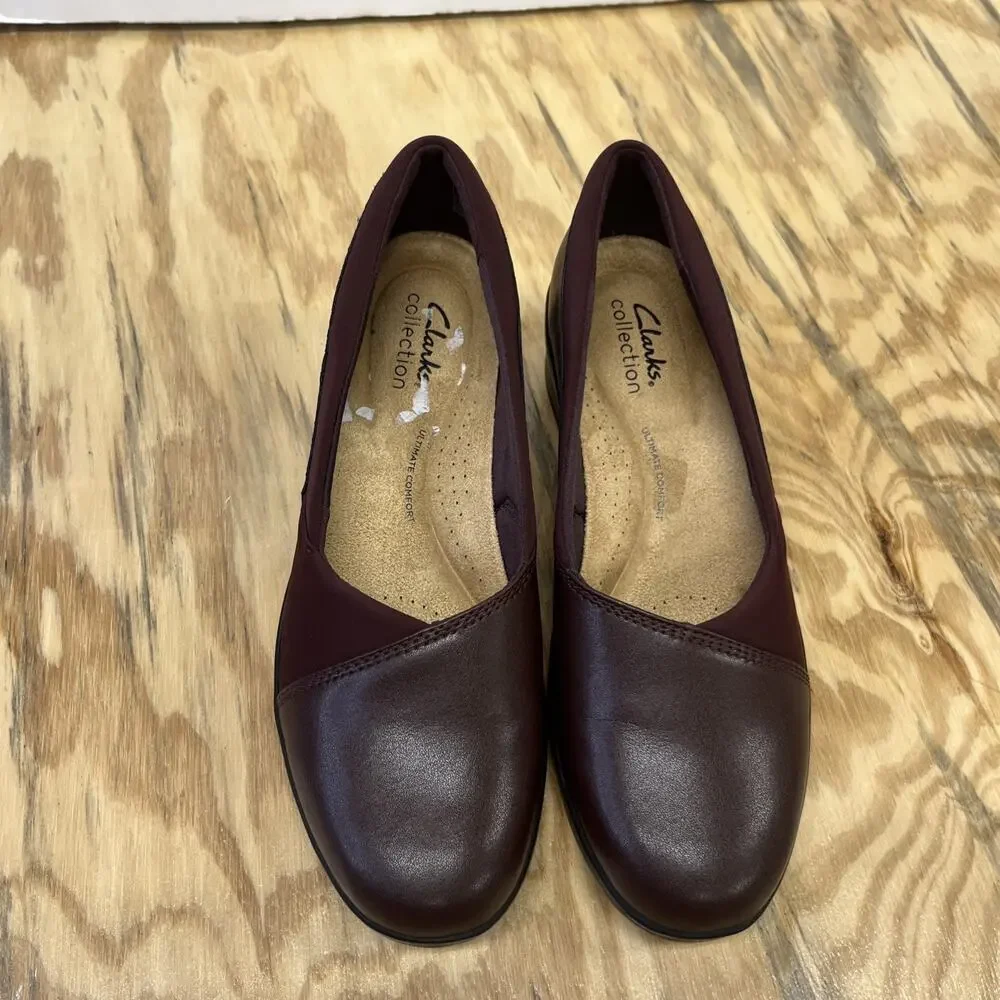 Clarks Collection Suttyn Walk Wedge Heel Slip On Shoe Womens 7M Burgundy Career